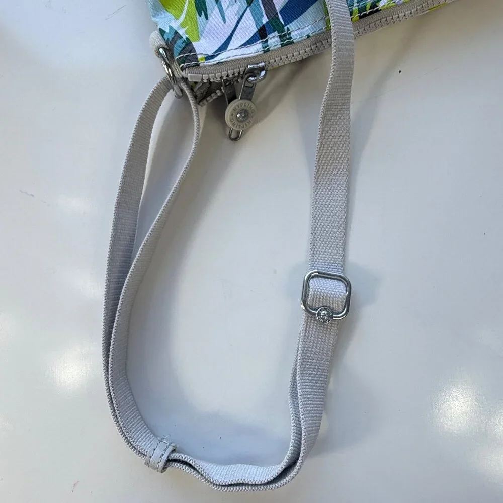 Kipling Crossbody Bag Compact Adjustable Strap Multicolor Lightweight Printed Ny